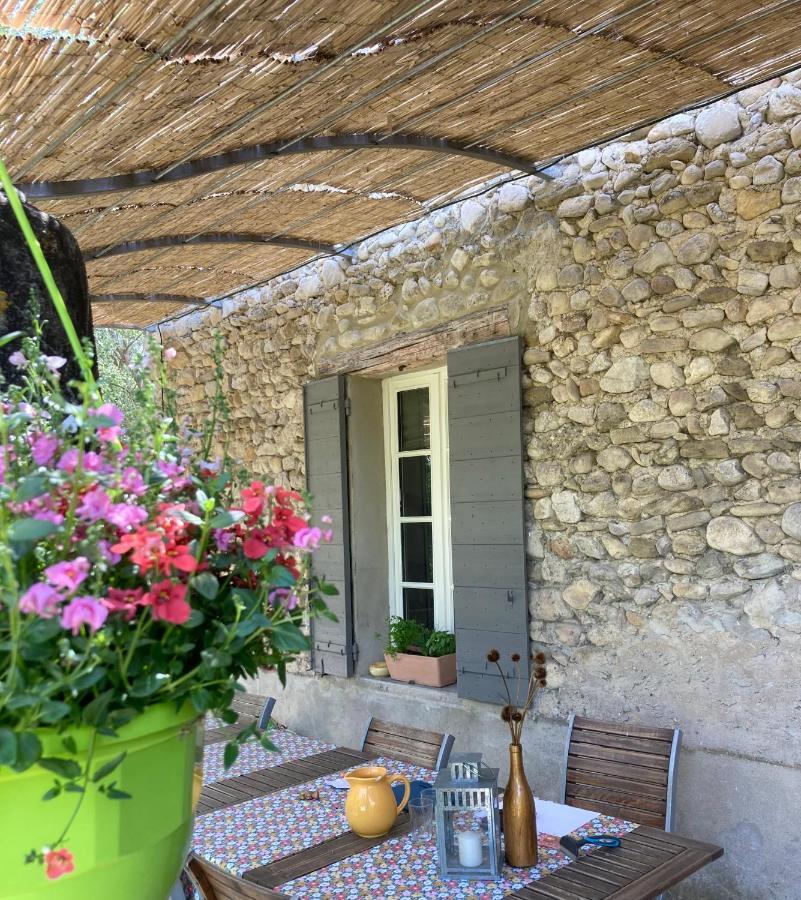 Bed and Breakfast Mas Lou Parpaioun Crestet Exteriér fotografie