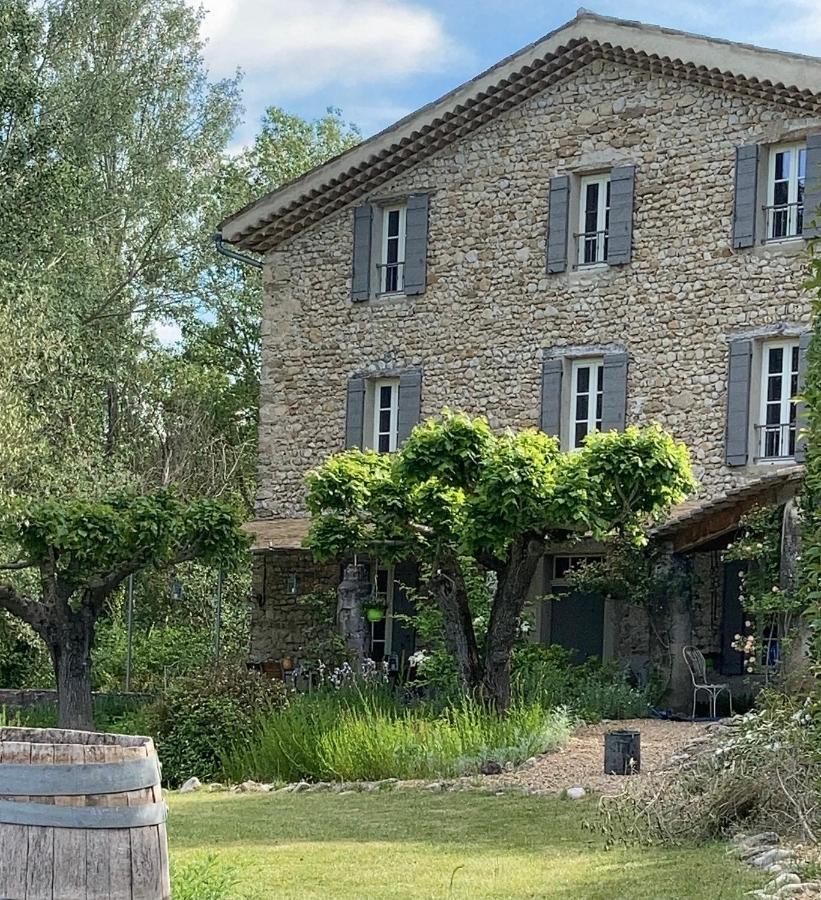 Bed and Breakfast Mas Lou Parpaioun Crestet Exteriér fotografie